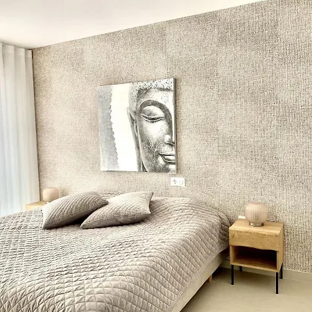Stupa Hills - Superb Luxury Sea Views Apartamento *